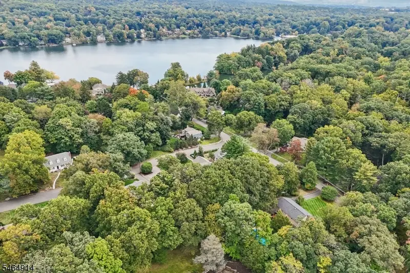40 Brook Ter, Pines Lake, NJ 07470 - #2