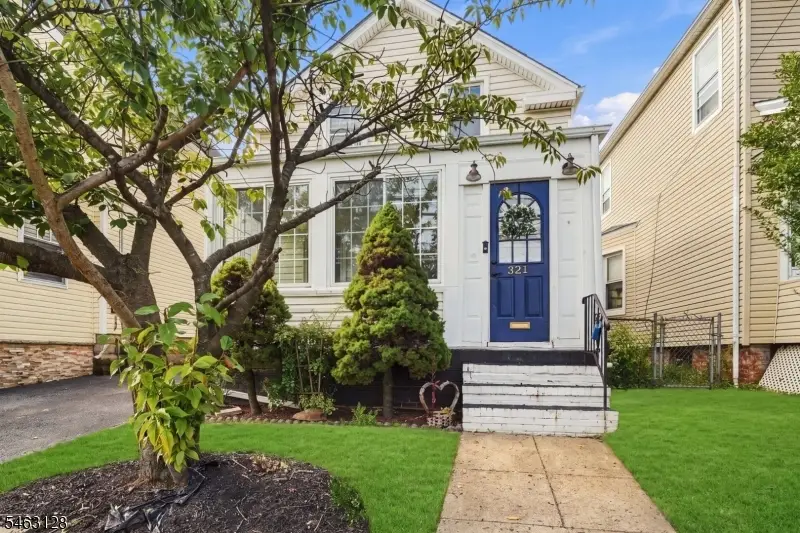 321 Boyden Ave, Maplewood, NJ 07040 - #2