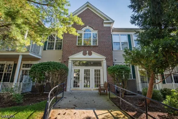 1313 Four Seasons Dr, Wayne Twp., NJ 07470
