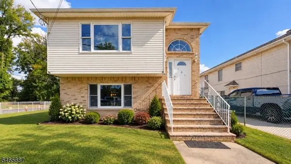 589 Cherry St, Elizabeth City, NJ 07208