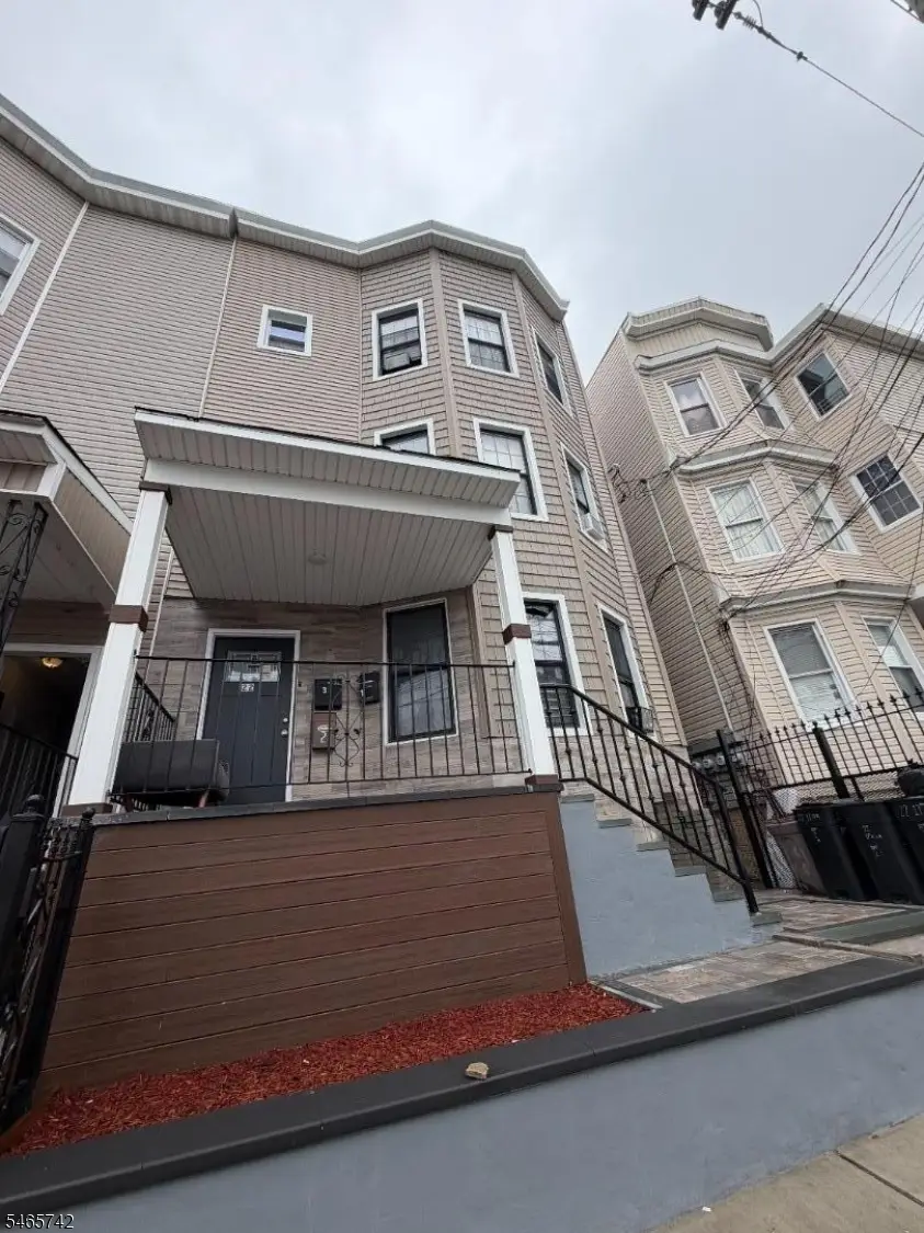 22 17th Ave, Paterson, NJ 07501 - #2