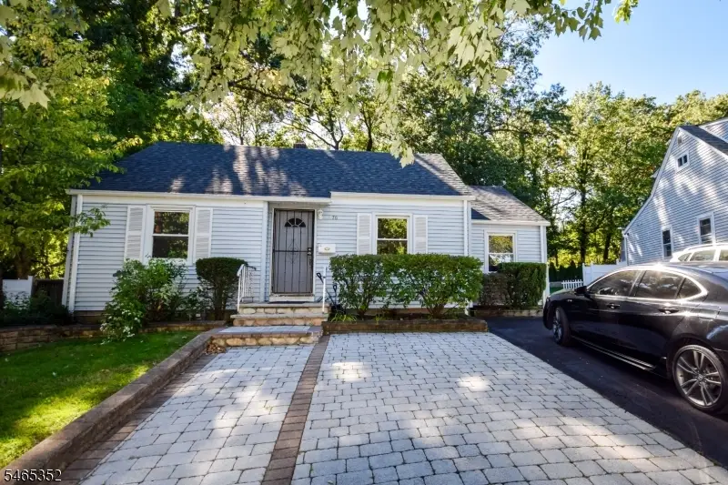 76 Orchard Dr, Clifton, NJ 07012 - #3