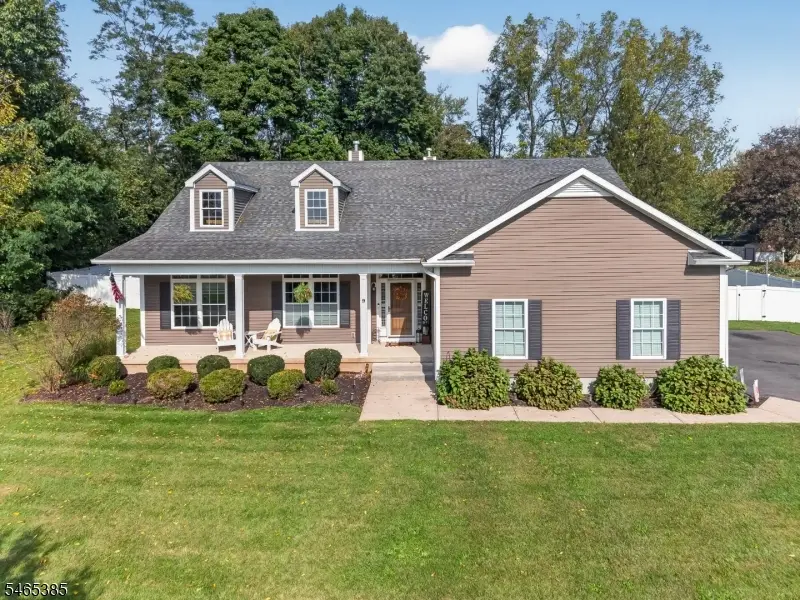 9 Glory Rd, Clinton, NJ 08833 - #3