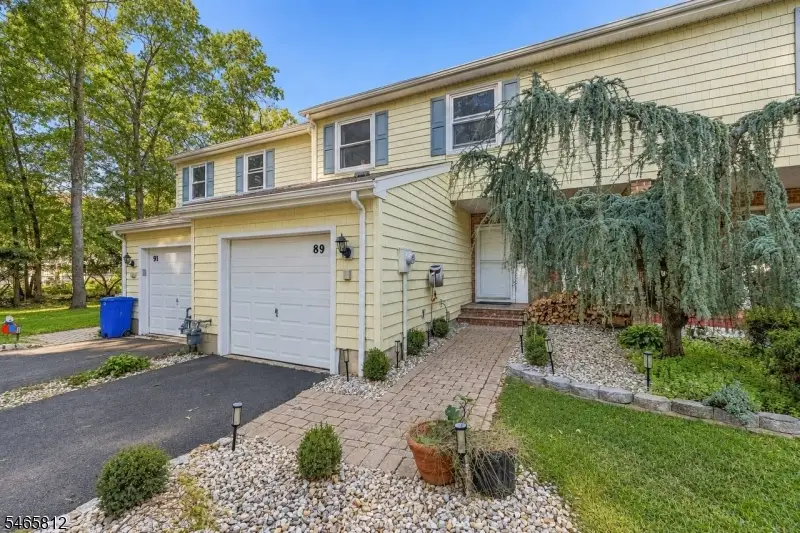 89 Lexington Ln, Wayne, NJ 07470 - #1