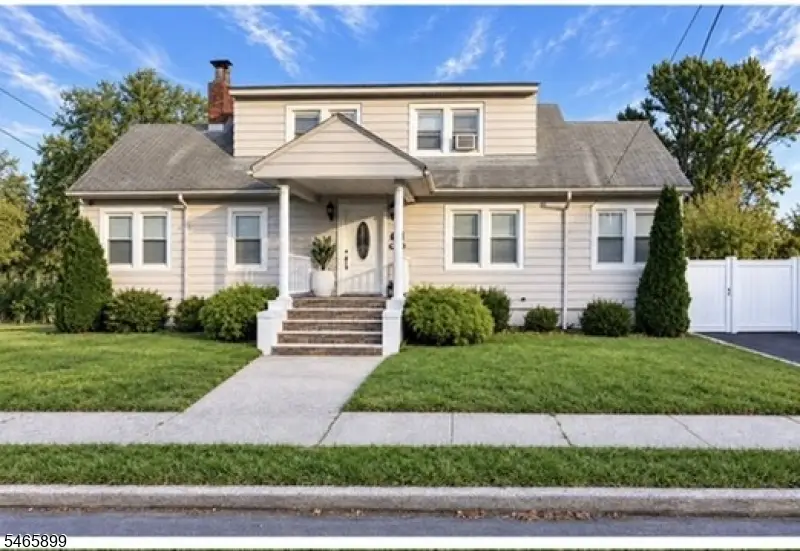 1975 Rutherford St, Rahway, NJ 07065 - #1