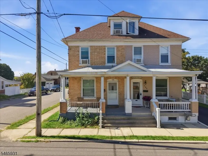 708 Columbus Ave, Phillipsburg, NJ 08865 - #1
