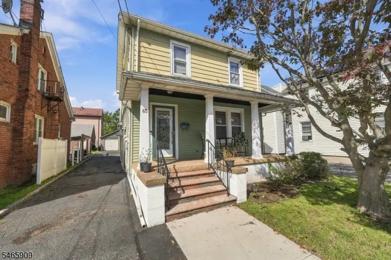 65 Harrison St, Belleville, NJ 07109 - #2