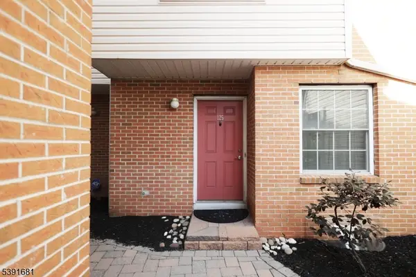 125 Adamecs Way #26, South Amboy City, NJ 08879