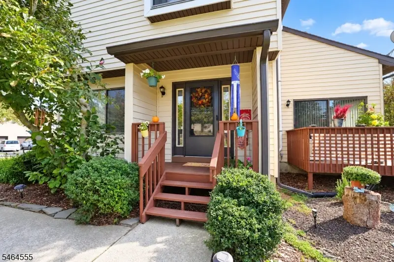 1 Sparrow Cir, Hampton, NJ 07860 - #3