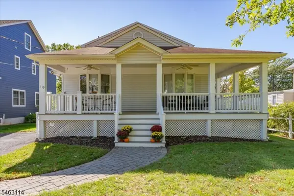 119 Hunter Ave, Fanwood Boro, NJ 07023