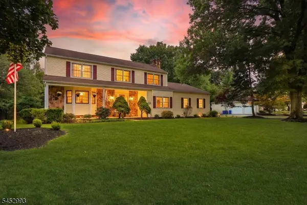 3 Ivy Ln, Hillsborough Twp., NJ 08844