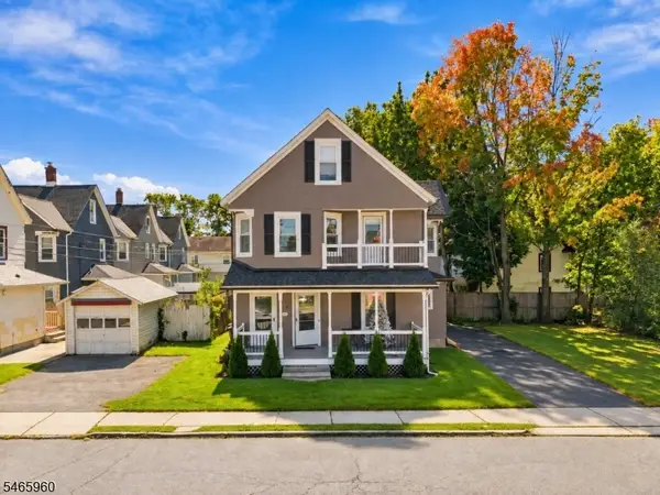 40 W Fairview Ave, Dover Town, NJ 07801