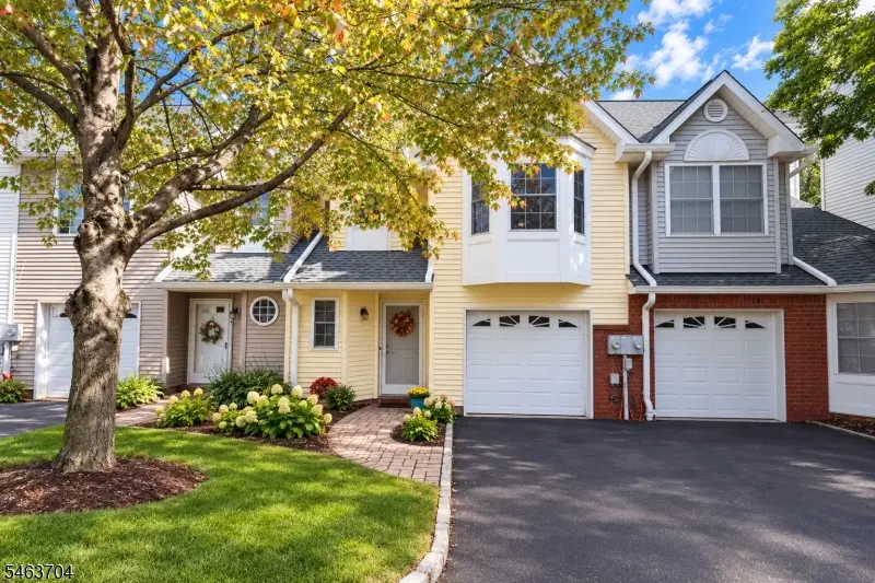 28 Angela Way, Berkeley Heights, NJ 07922 - #2