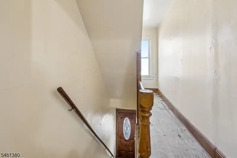 912 Roosevelt St, Elizabeth, NJ 07202 - #2