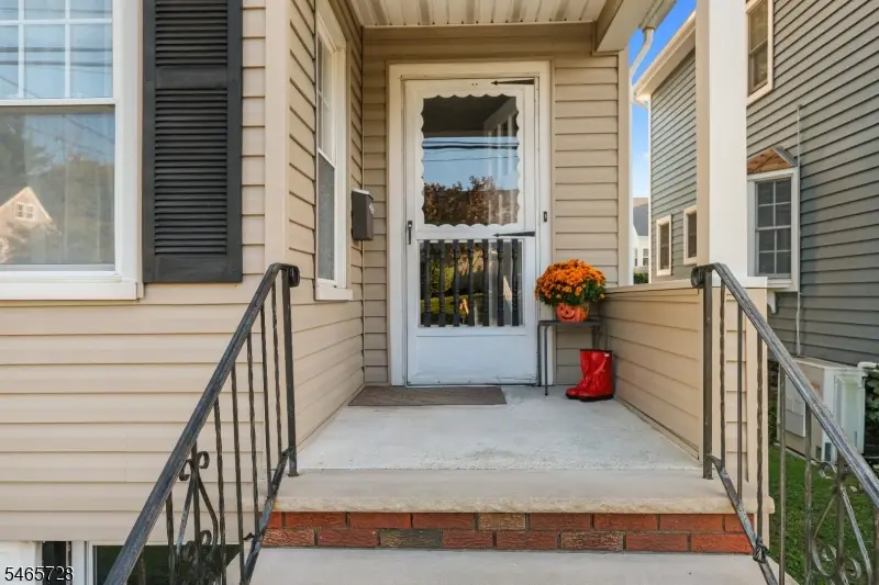 646 E 2nd Ave, Roselle, NJ 07203 - #2