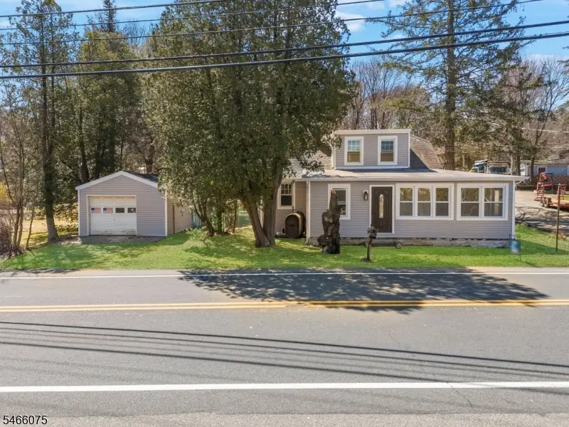 728 Glen Rd, Sparta, NJ 07871 - #1