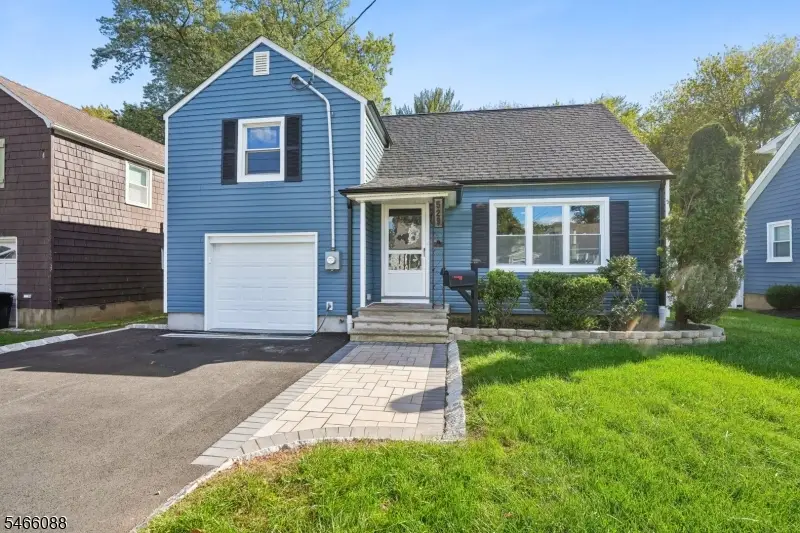 529 Richfield Ave, Kenilworth, NJ 07033 - #1
