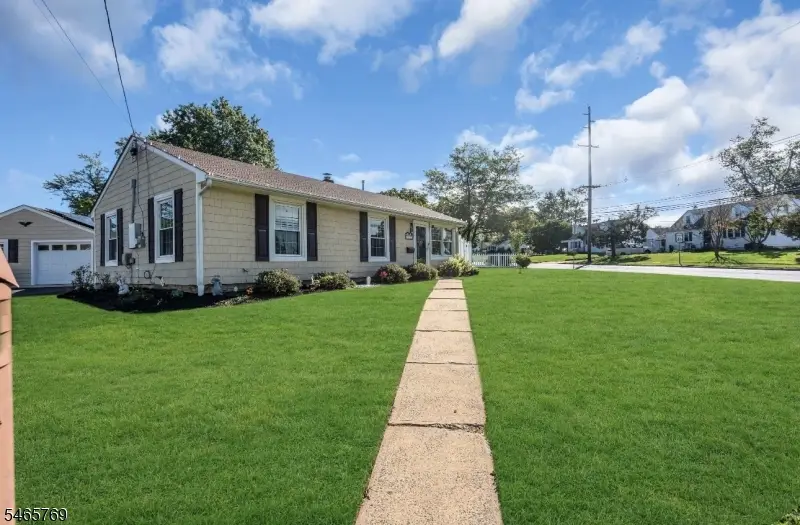 515 E Main St, Finderne, NJ 08807 - #2