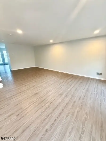 111 Columbus Dr, Franklin Park, NJ 08823 - #3
