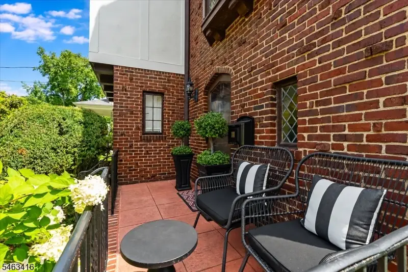 28 S Mountain Rd, Millburn, NJ 07041 - #3