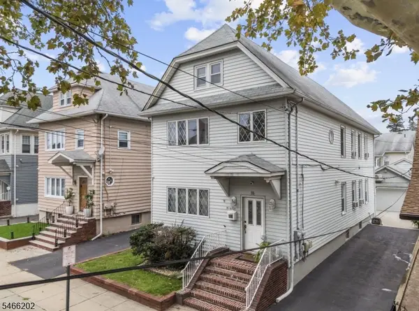 16 Washington Ave, Clifton City, NJ 07011