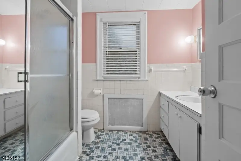 120 Linden Ave, Irvington, NJ 07111 - #1
