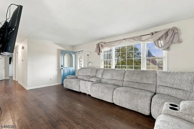 23 Elizabeth Ave, Stanhope, NJ 07874 - #2