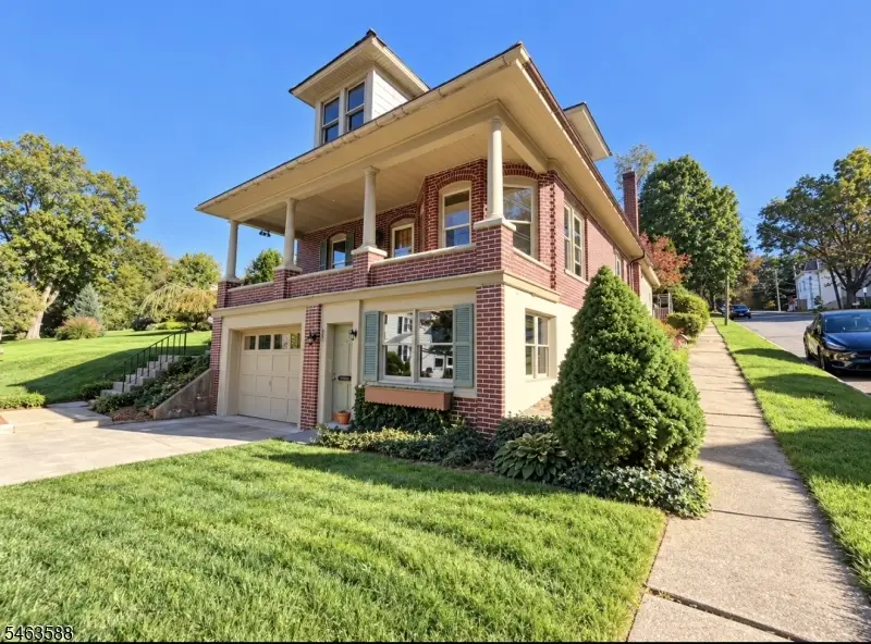 65 Brunswick Ave, Bloomsbury, NJ 08804 - #1