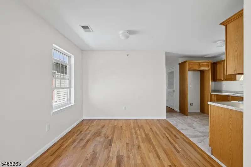 1063 William St, Elizabeth, NJ 07201 - #3