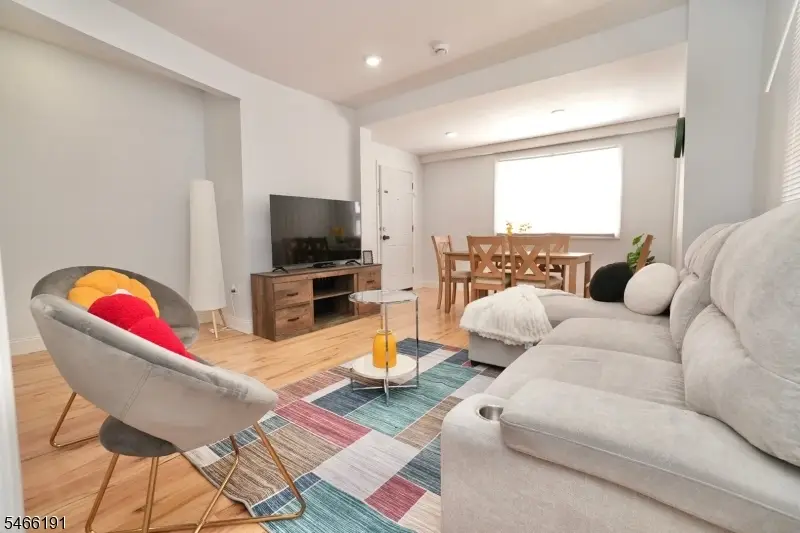 189 Summit Cross, Rutherford, NJ 07070 - #2