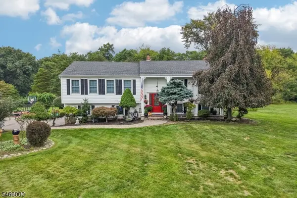 7 Weavers Ln, Readington Twp., NJ 08889