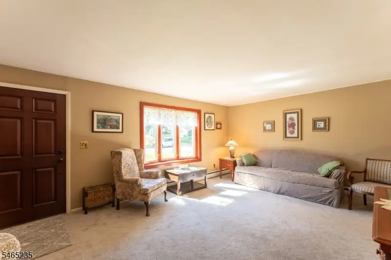 3 Locust Drive, Hanover, NJ 07950 - #2