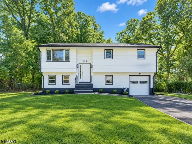 314 8th St, Piscataway, NJ 08854 - #1