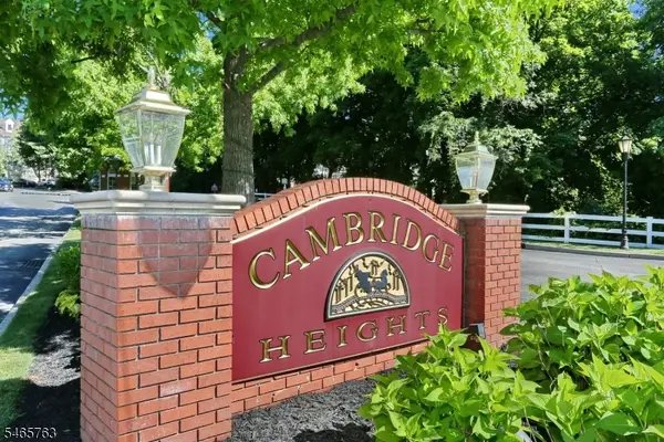 876 Somerset Ct, Ramsey Boro, NJ 07446