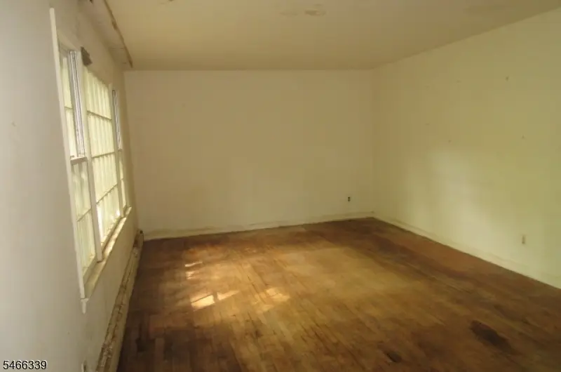 109 Pine St, Ramsey, NJ 07446 - #3