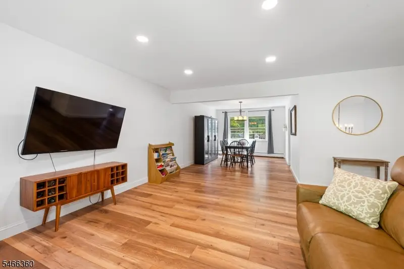 4 Horizon Dr, Roxbury, NJ 07876 - #3