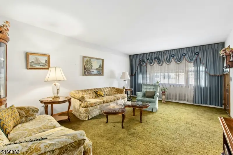 2293 Ludlow St, Rahway, NJ 07065 - #3