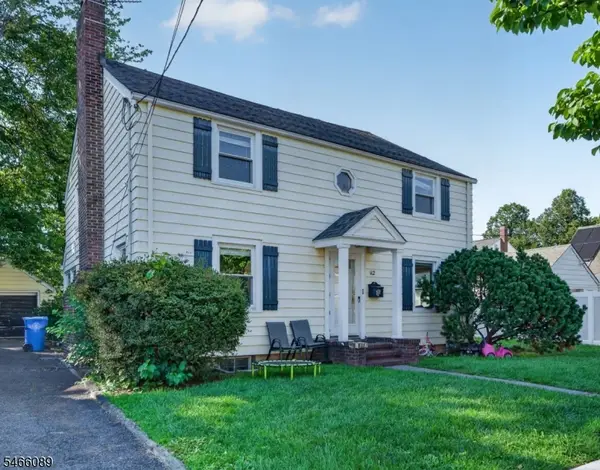112 Rosewood Ter, Linden City, NJ 07036
