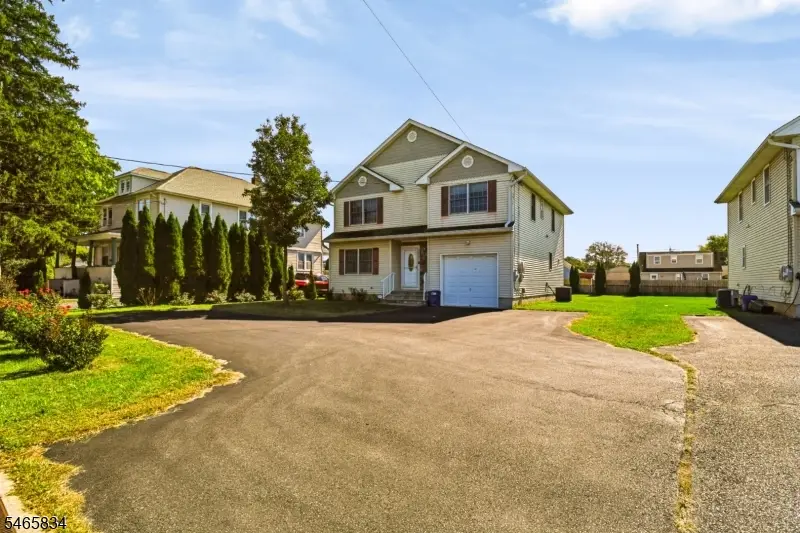 1201 Dukes Pkwy, Manville, NJ 08835 - #2
