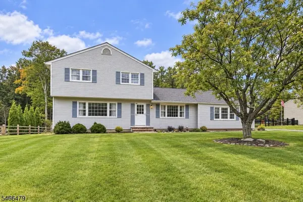 553 Rolling Hills Rd, Bridgewater Twp., NJ 08807