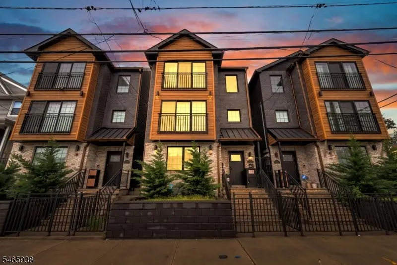 73 Stuyvesant Ave, Newark, NJ 07106 - #2