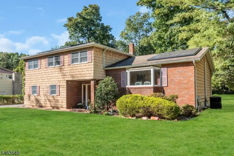 126 Timothy Pl, Bradley Gardens, NJ 08807 - #2