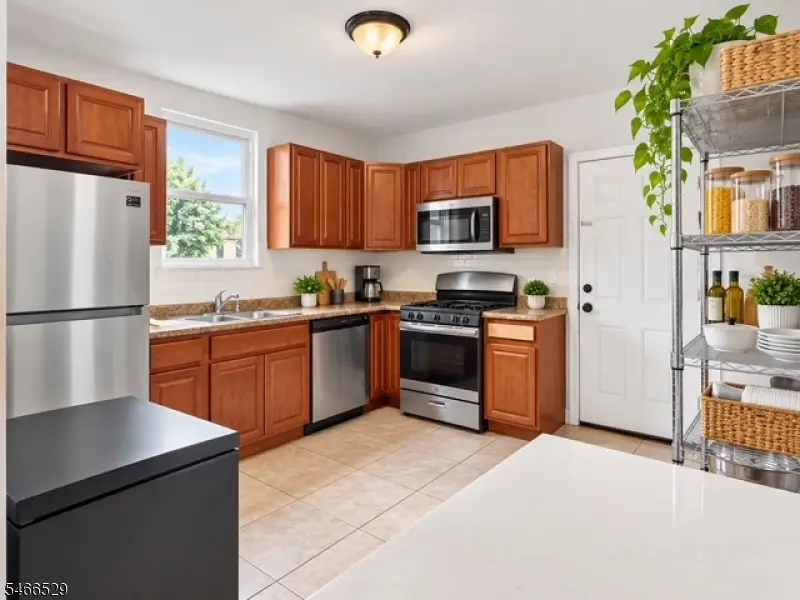 225 Chadwick Ave, Newark, NJ 07108 - #2