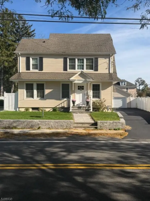 17 Kenvil Ave, Roxbury Twp., NJ 07876