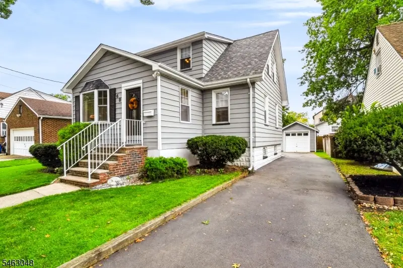 60 W Sumner Ave, Roselle Park, NJ 07204 - #3