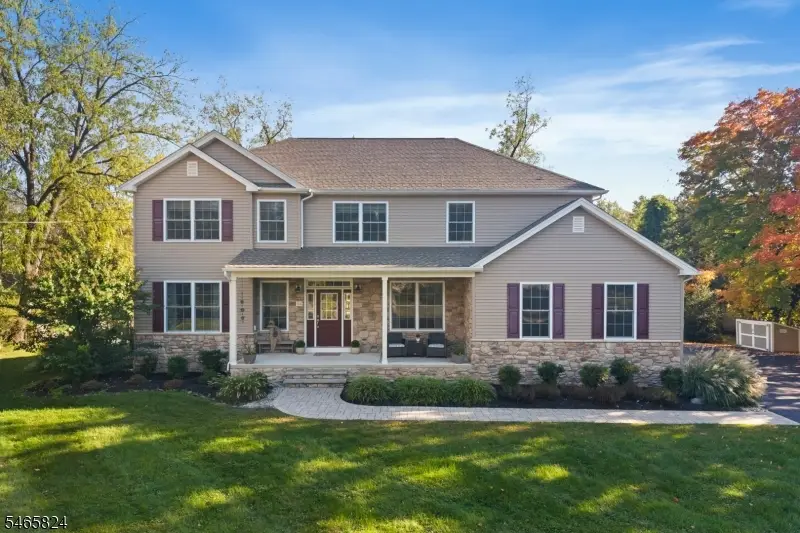 94 Princeton Ave, Rocky Hill, NJ 08553 - #2