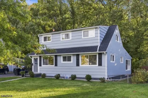 848 Adam Cir, Plainfield City, NJ 07062