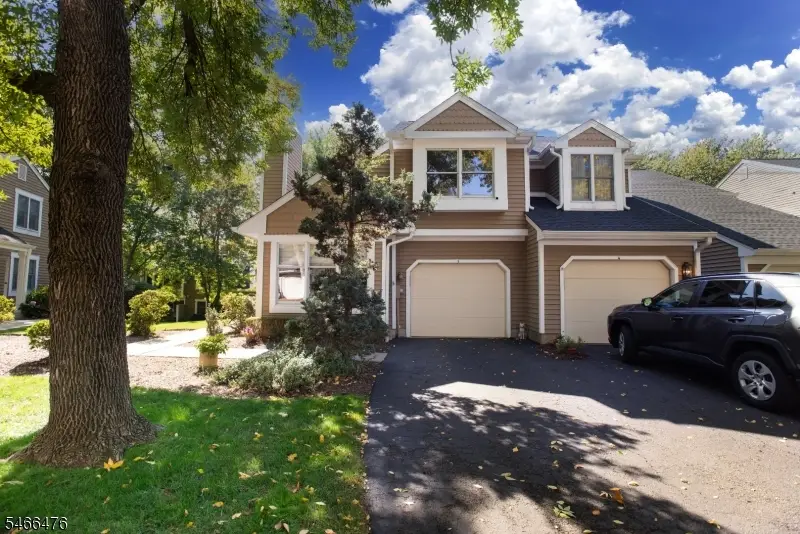 5 Eton Ct, The Hills, NJ 07921 - #2