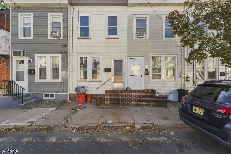733 Adeline St, Trenton, NJ 08611 - #2