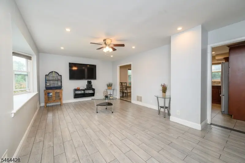 311 Oak Pkwy, Dunellen, NJ 08812 - #3